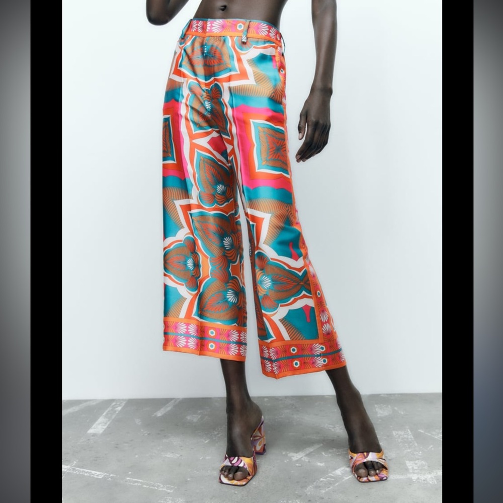 Zara crop trouser with elastic back waist